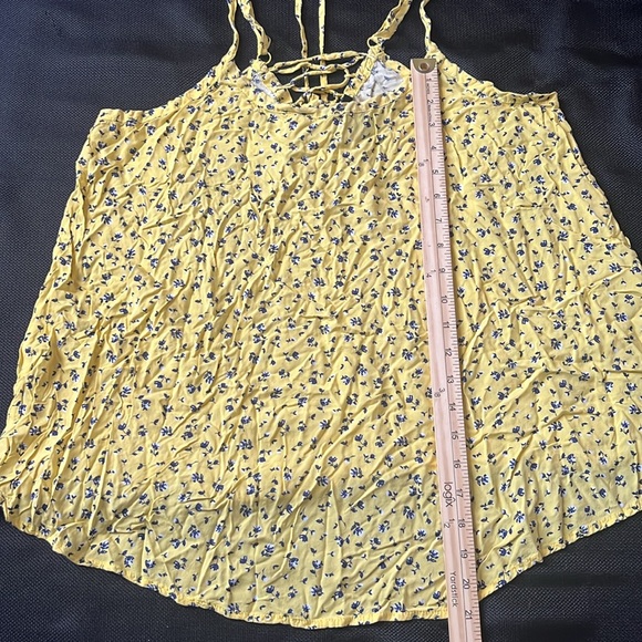 TORRID floral top - Picture 10 of 10